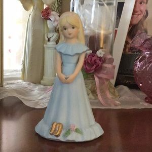 BIRTHDAY GIRL Figurine Growing Up 10 Year ENESCO Blonde Hair blue Porcelain